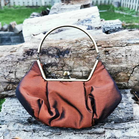 Handbags - 🍒 Adorable Little Taffeta Bronze / Copper / Brass Coloured Evening Bag